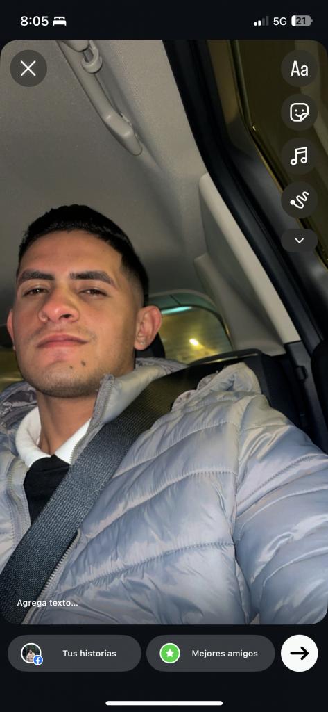 Chico busca chica en La Coruña: 