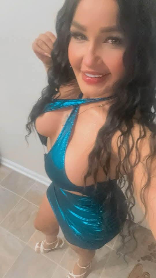 613806387: Chica busca chico en Cádiz