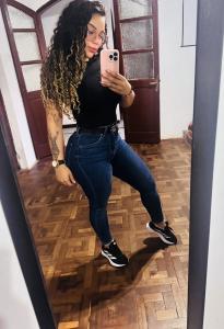 632270484: Chica busca chico en Granada