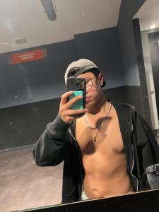 604841450: Chico busca chica en Madrid