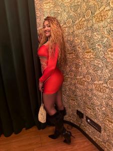 622875510: Chica busca chico en Burgos