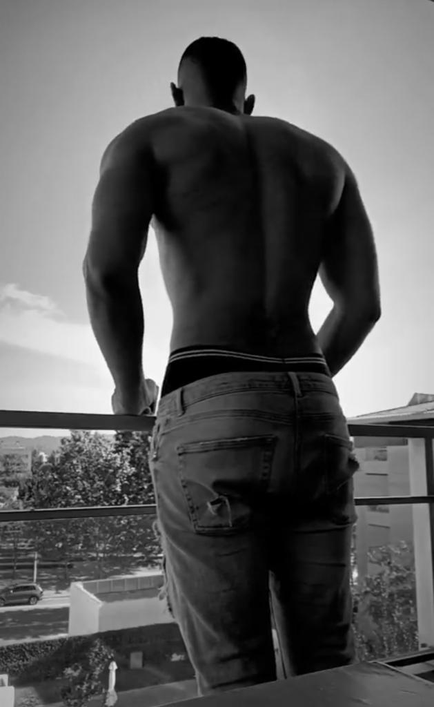 Chico busca chica en Barcelona: 