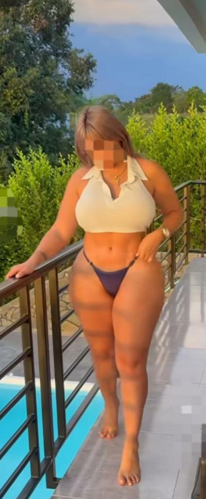 632240804: Chica busca chico en Lugo