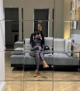 613463605: Chica busca chico en Lugo