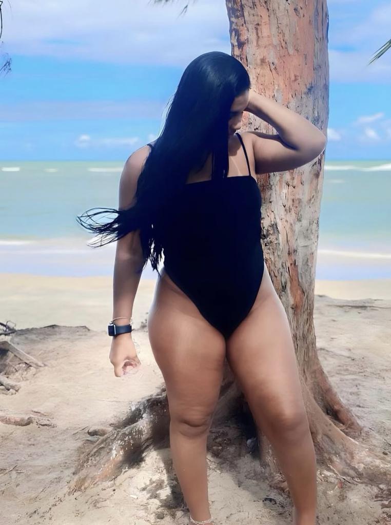 Chica busca chico en Orense: 