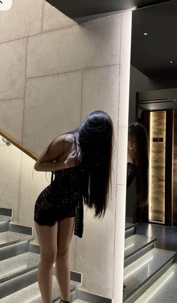 643289650: Chica busca chico en Granada