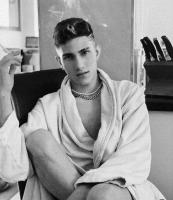 604385797: Chico busca chica en Alicante