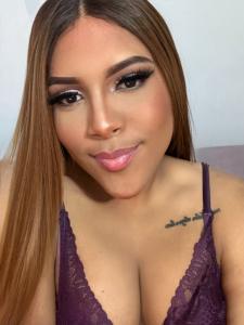 631701038: Travesti en Barcelona