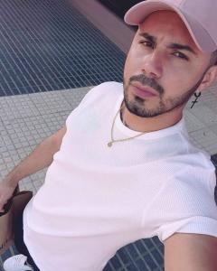 Chico busca chica en Toledo: 