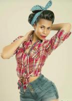 641146403: Travesti en Granada