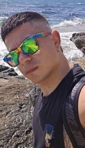 616951421: Chico busca chica en Alicante