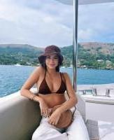 697670408: Chica busca chico en Madrid