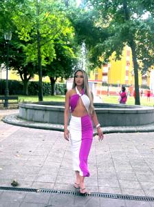 Chica busca chico en Huesca: 