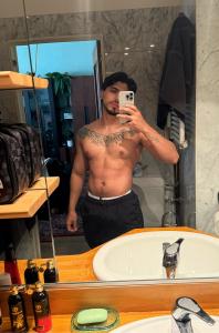 Chico busca chica en Mallorca: 