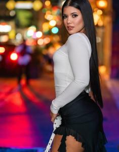 684736523: Chica busca chico en Mallorca