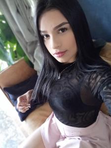 641872685: Chica busca chico en Zaragoza