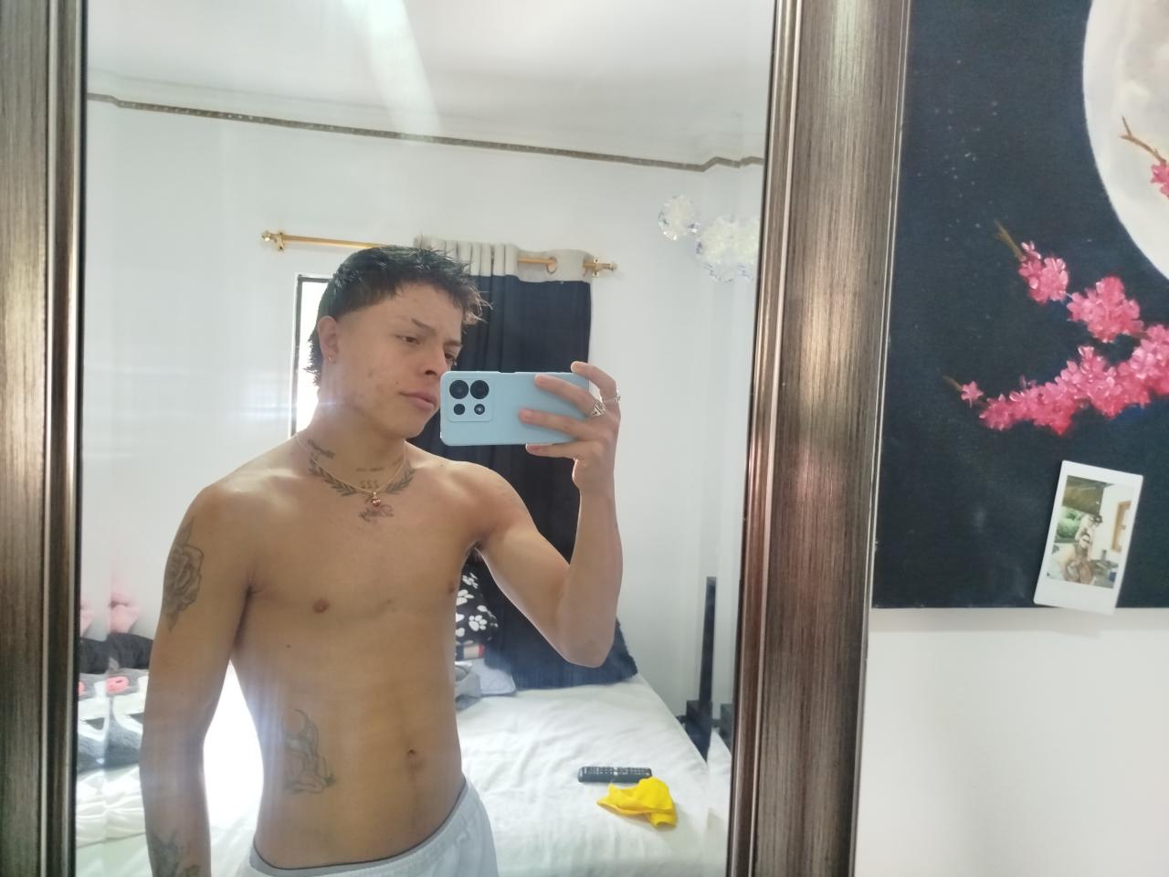 Chico busca chica en Ibiza: 