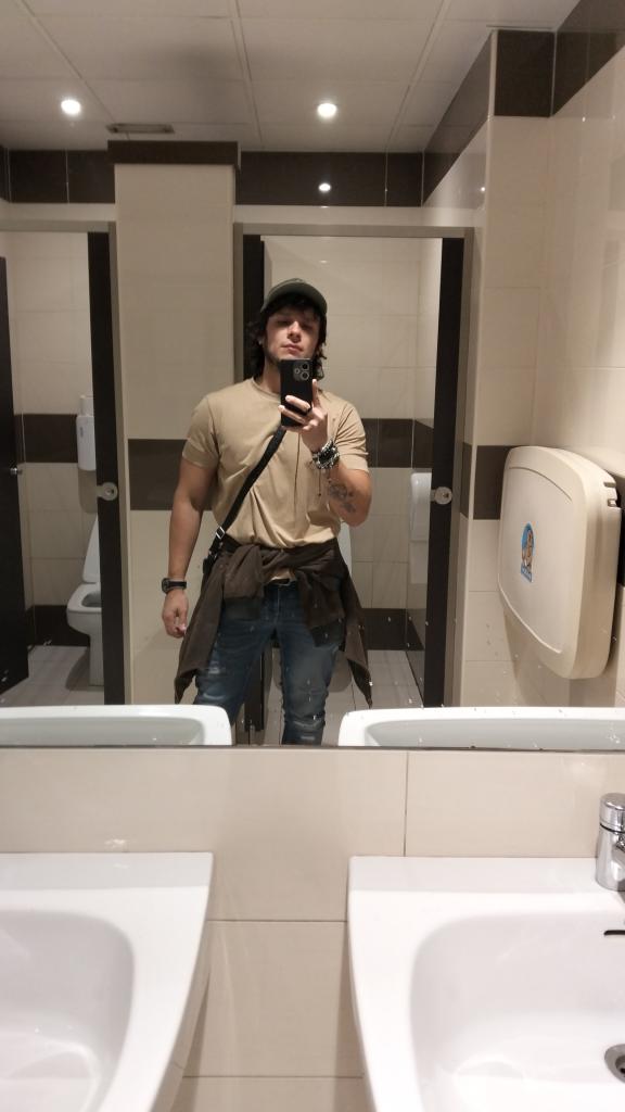 Chico busca chica en Valladolid: 