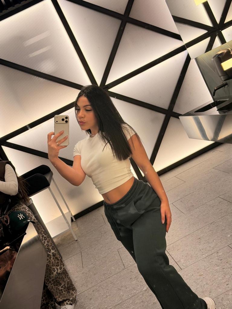 Chica busca chico en La Coruña: 