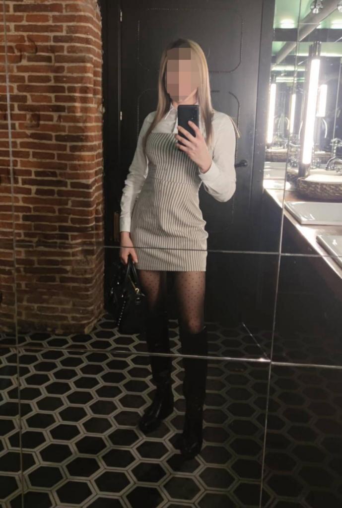 641058315: Chica busca chico en Lugo