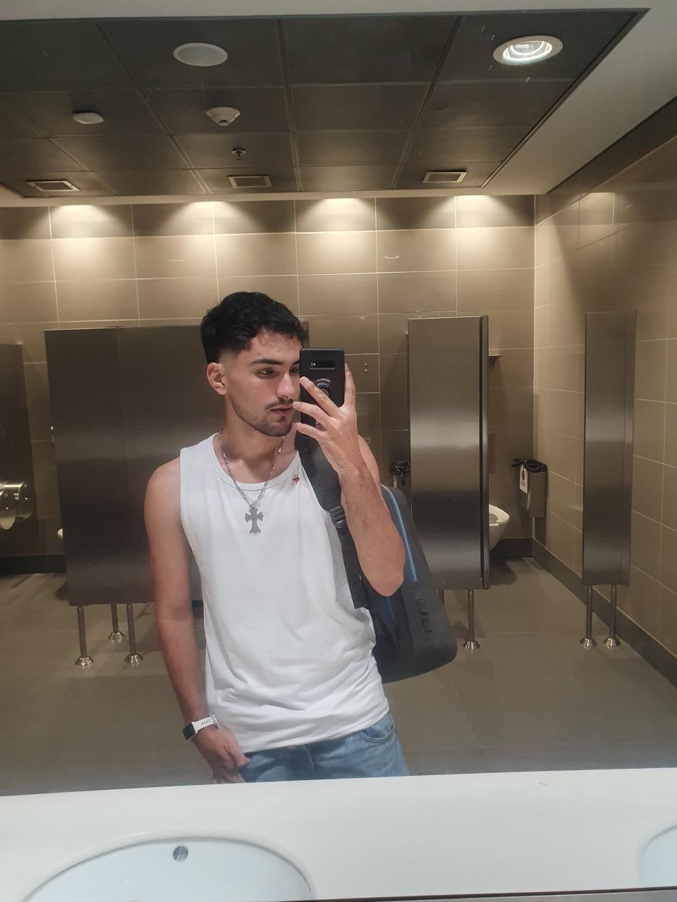 632570458: Chico busca chica en Vizcaya