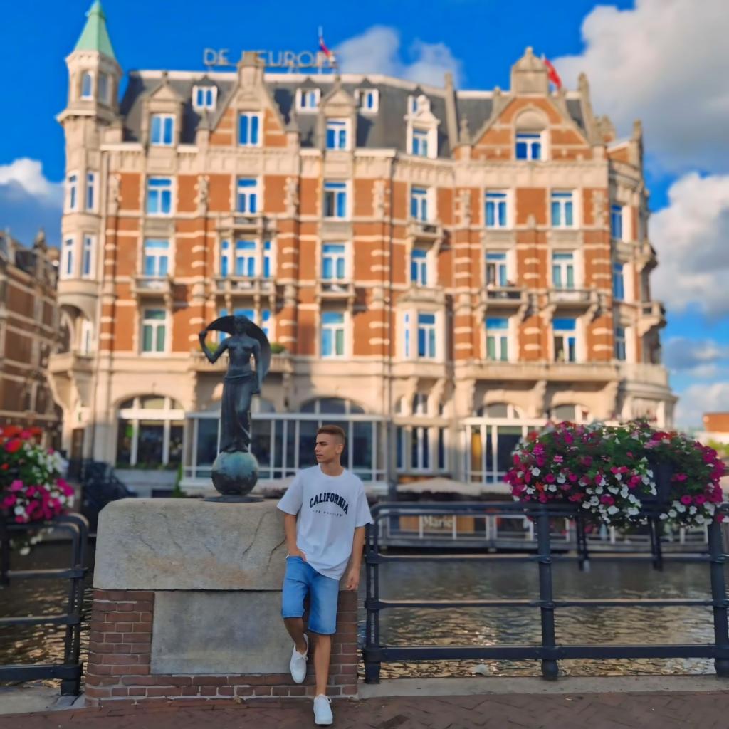 Chico busca chica en Zaragoza: 