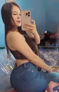 617887050: Chica busca chico en Ibiza