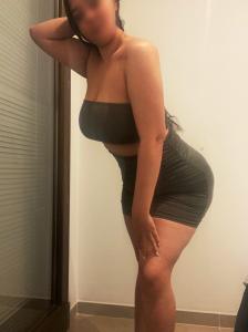 643497255: Chica busca chico en Barcelona