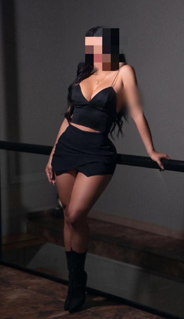 Chica busca chico en Barcelona: 