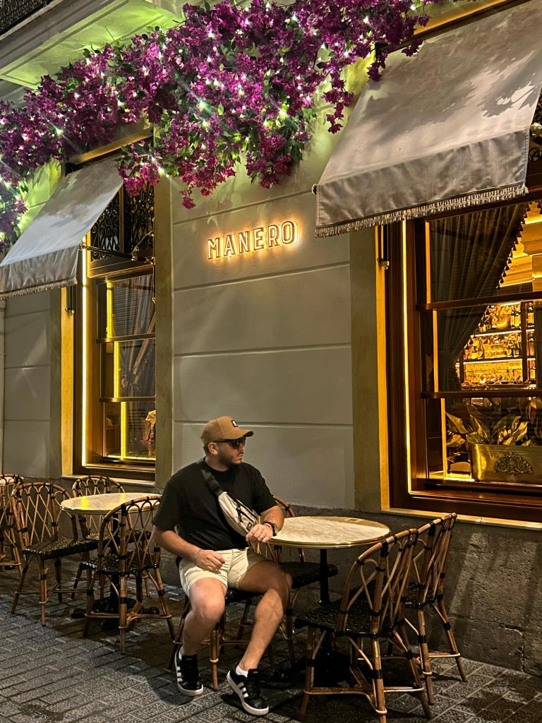 682318123: Chico busca chica en Alicante