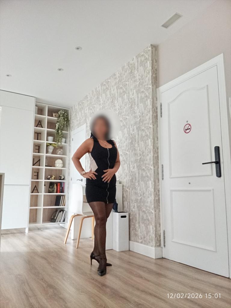 670217687: Chica busca chico en Madrid
