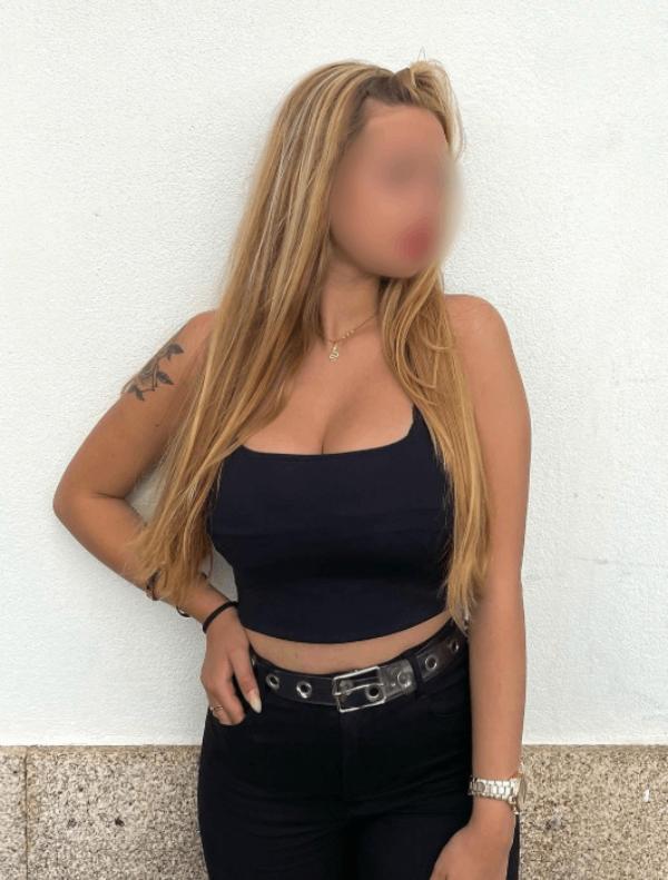 611251284: Chica busca chico en Orense