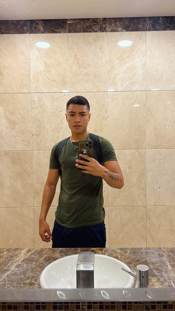 662249433: Chico busca chica en Madrid