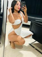 613374373: Chica busca chico en Madrid