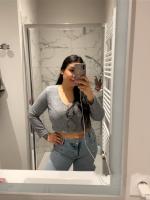 684708461: Chica busca chico en Málaga