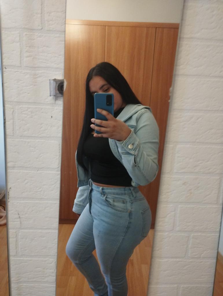 Chica busca chico en Asturias: 