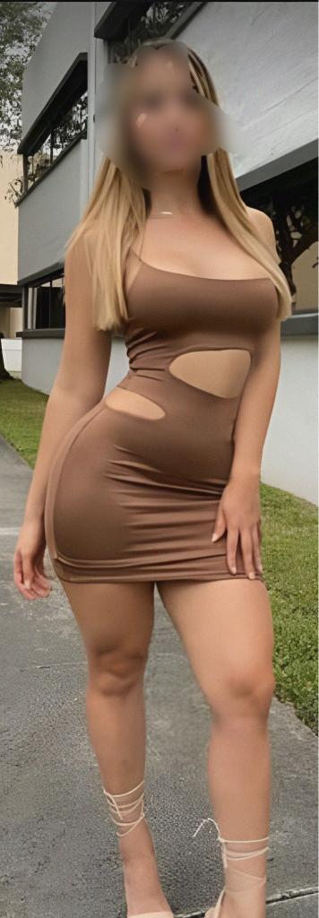 Chica busca chico en Huelva: 