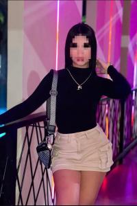 613889552: Chica busca chico en Cádiz