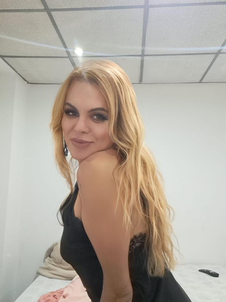 605423953: Travesti en Cádiz