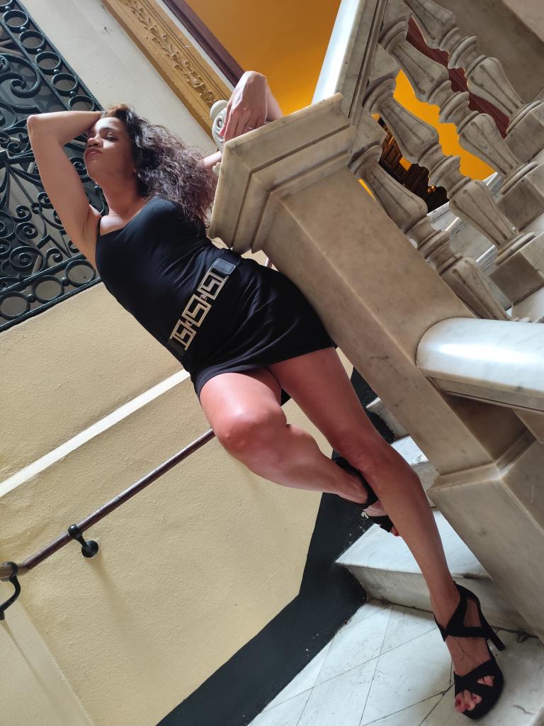 Chica busca chico en Barcelona: 