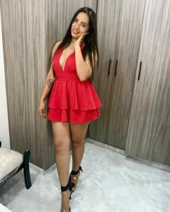 643885316: Chica busca chico en Zaragoza