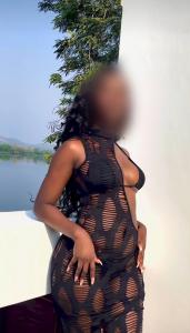 642172423: Chica busca chico en Gerona