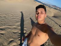 633152670: Chico busca chica en Sevilla