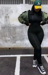 Chica busca chico en Granada: 