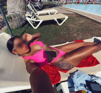 674974790: Chica busca chico en Málaga