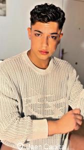 632878531: Chico busca chica en Jaén