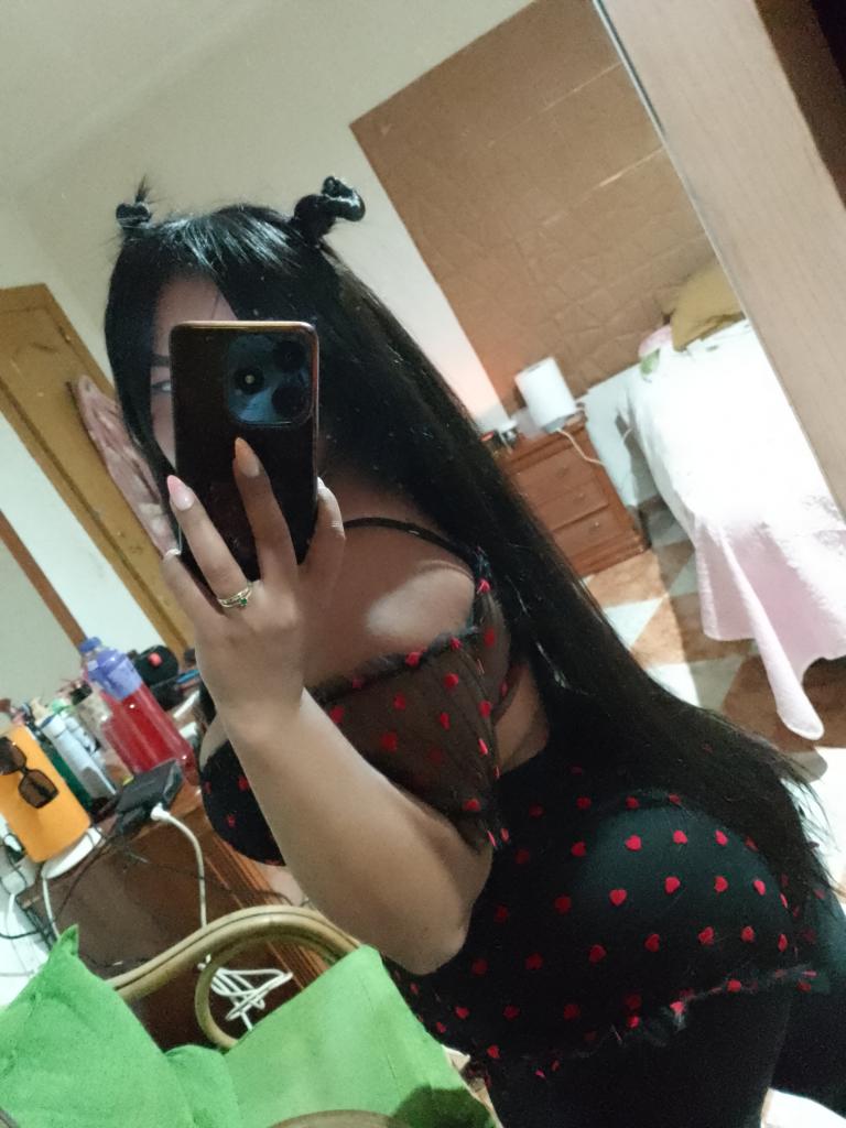 Chica busca chico en Granada: 