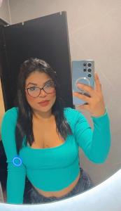 697695054: Chica busca chico en Barcelona