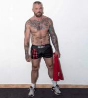 638856068: Chico busca chica en Barcelona