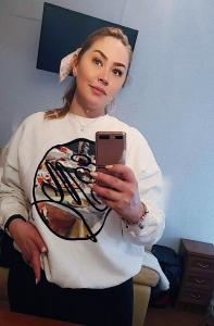 611285631: Chica busca chico en Navarra